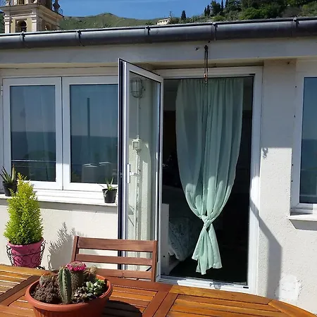 House Vistaerea Genua